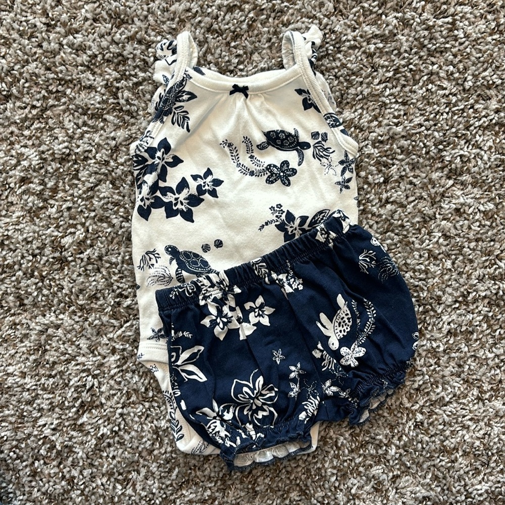 Carter’s set, blue and white, 0-3 mos